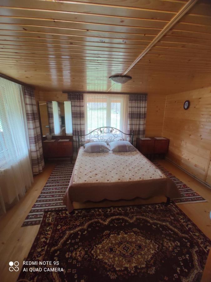 Садиба Федорчуків За Рікою شيشوري المظهر الخارجي الصورة