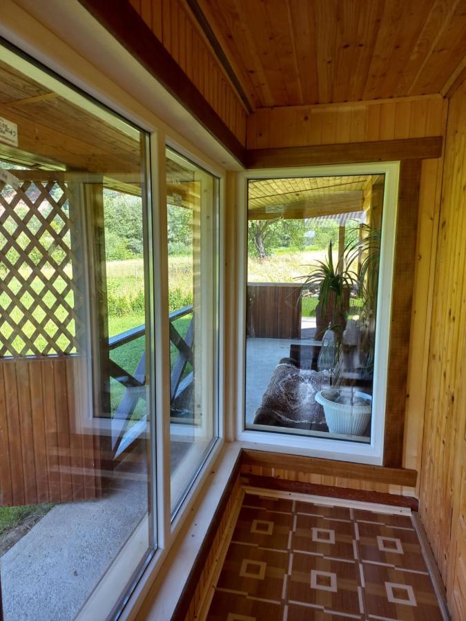 Садиба Федорчуків За Рікою شيشوري المظهر الخارجي الصورة